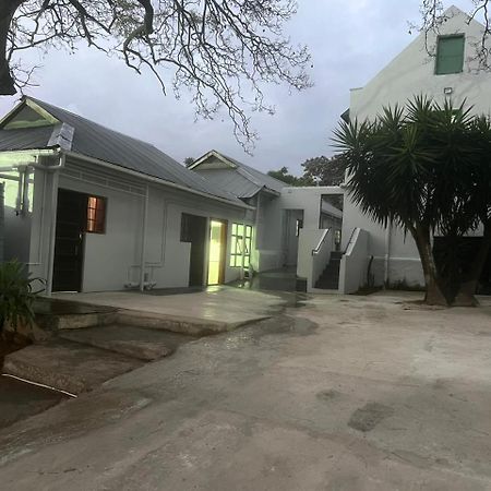 Heba Guest Lodge Two Uitenhage 외부 사진