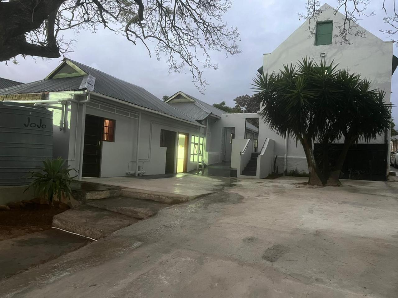 Heba Guest Lodge Two Uitenhage 외부 사진